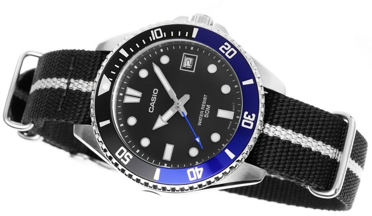 4c9eff0cf72ad4e45bbb2e4dca166788