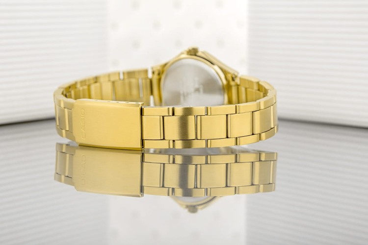 08072f0a3e9f39da24f7333df34542a7