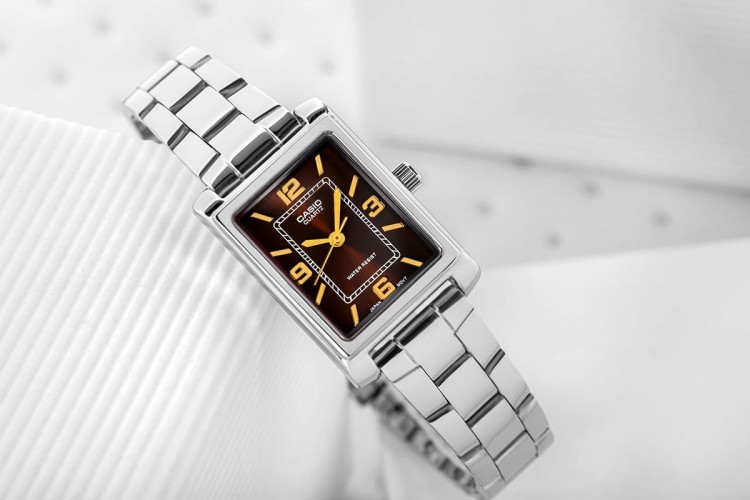 2da3d639ff36df6c4b943431a5de009e