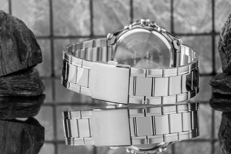 b4db07cb615cbda1ff73b29715ff87b8