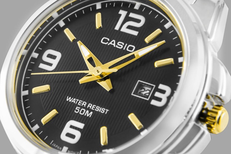 142f1262f20f32540dd7d0cfcf513423