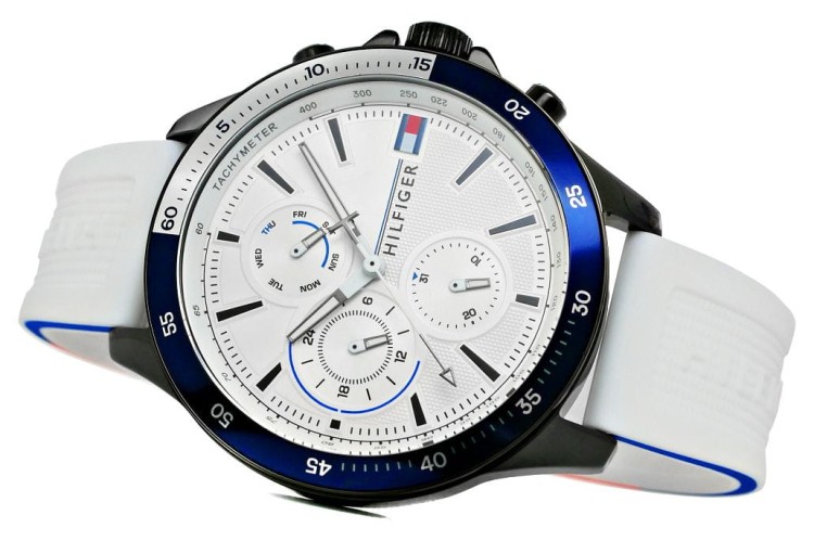 01dc1e9dfa1a1c0ce12aaedfc916f5e9