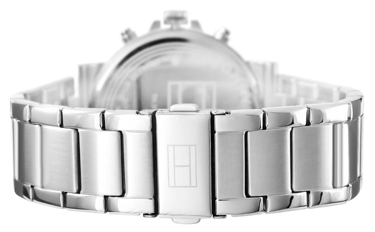 aaa093392d164ba4fd3ae7aef46ec8bd