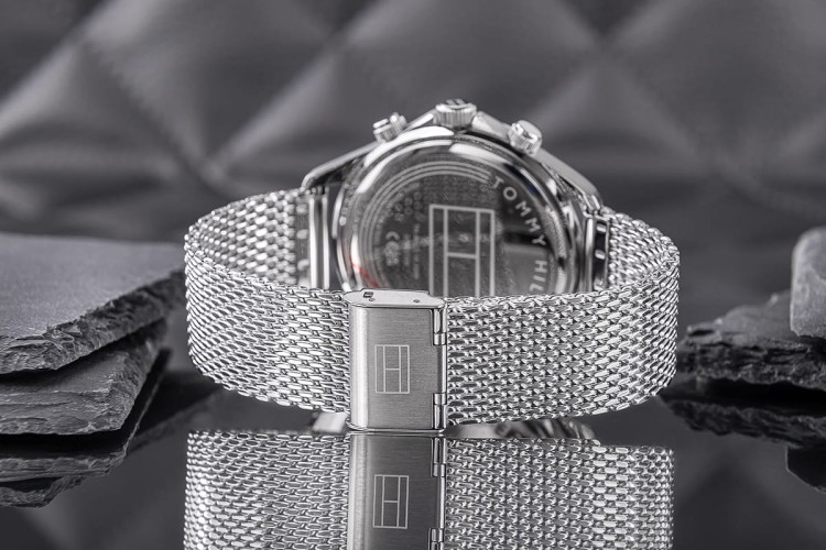 f641e36861baf22435a3784d712af31d