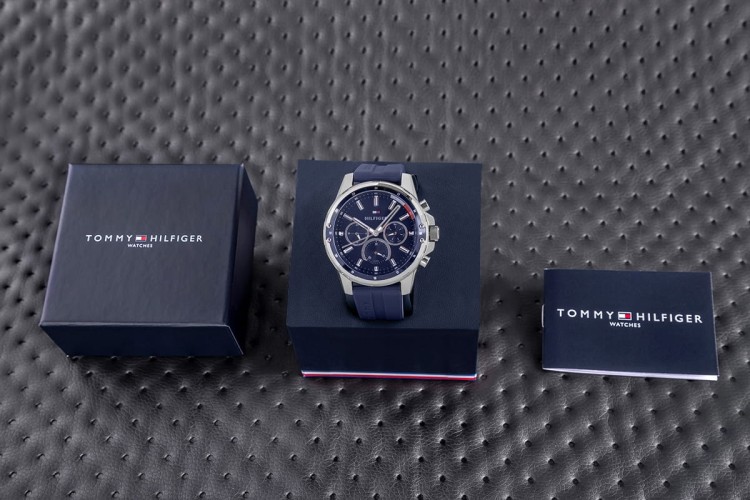 cb0e76ddeb2b1ee03d206489ffd05701