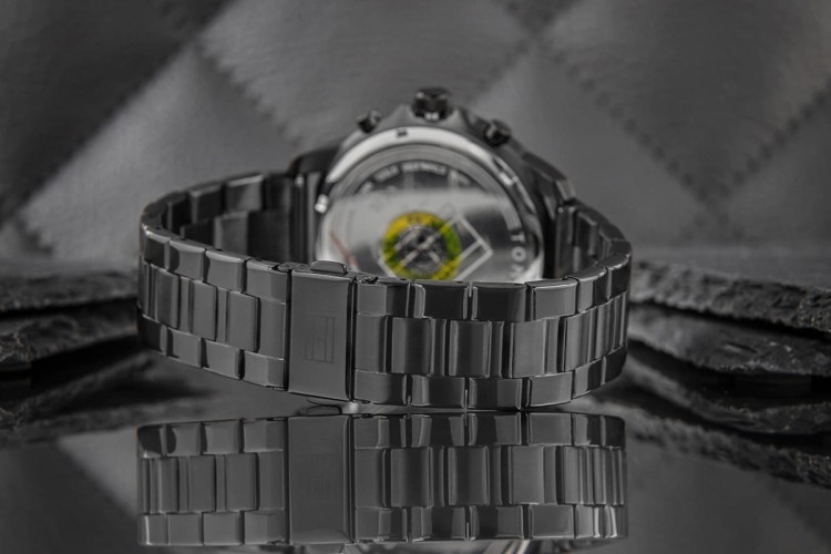 7552e5585d8bd19d24d678b1fe6e870e