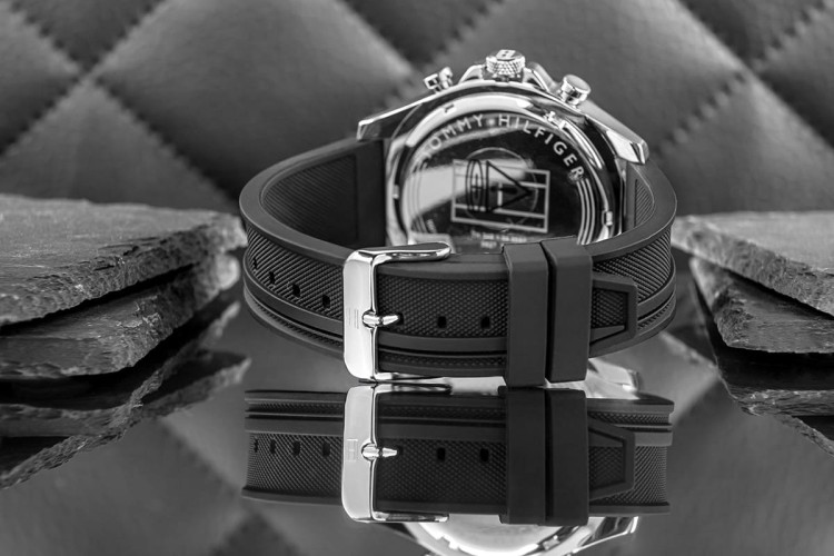 a6d623e400688ce5ab58f3cbeebf30c1