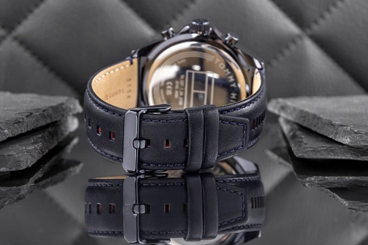 f70ed1d56a62b580937d18e895ba5b98