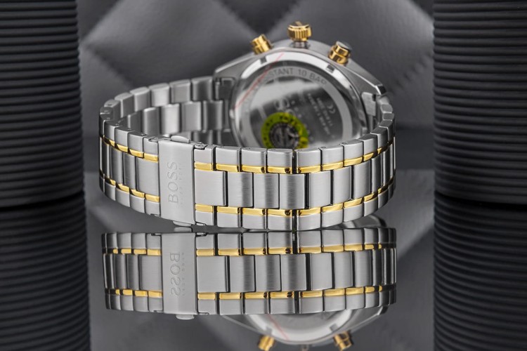 6ee79c1bf59d15dbebb23de29d6ba5e2