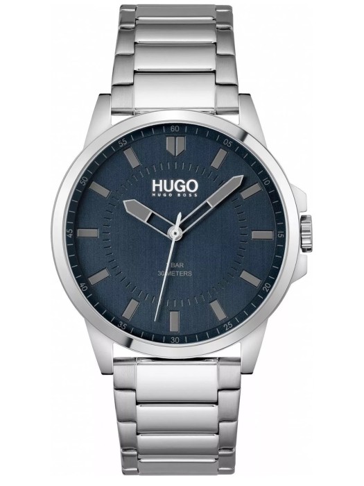 hugo_15_max_900x1200.jpg
